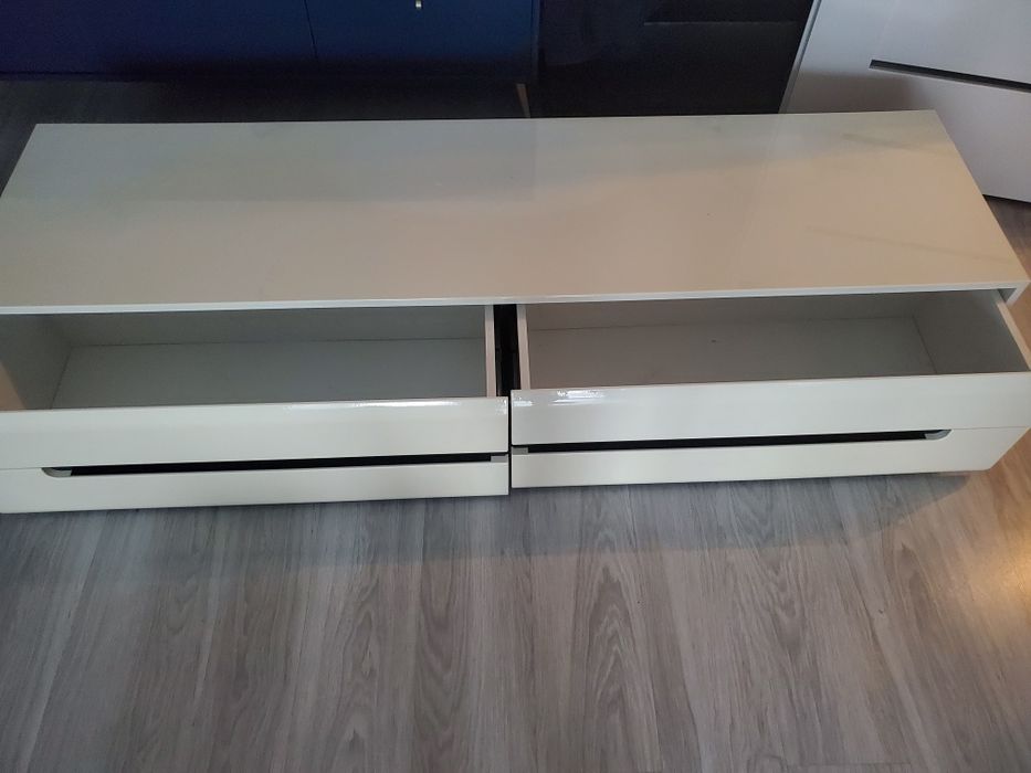 Komoda rtv biała połysk