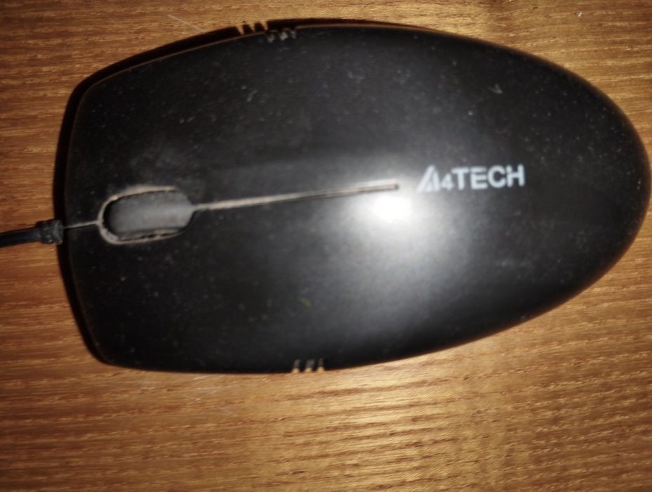 Продам  Компьютер с комплектацией монитор клавиатура игровая мы