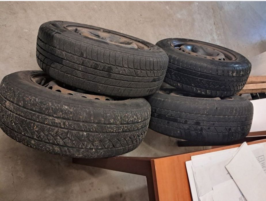 Колеса/Диски железные/ Рено/  R15 5x114,3 ET43 DIA66
штамповані
Діамет