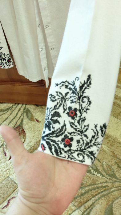 Продам вишиванки