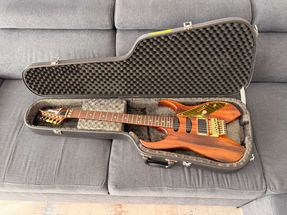Ibanez RBM2-NT Reb Beach Signature Voyager 1991