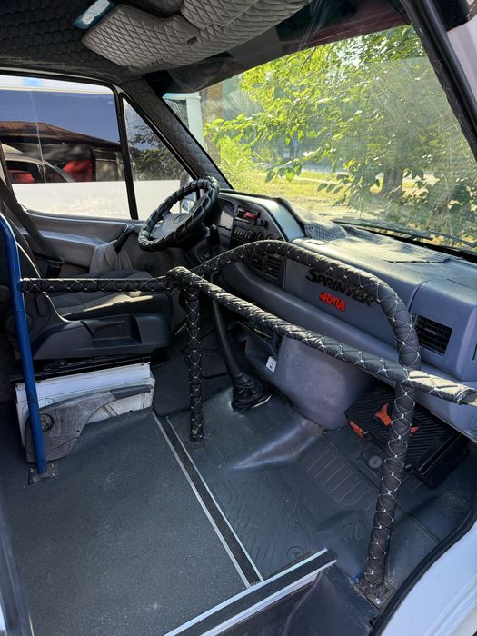 Mercedes Sprinter 412