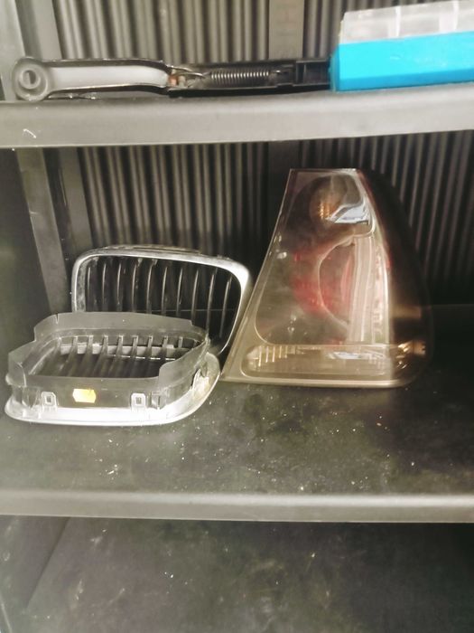 Farol stop traseiro BMW compact