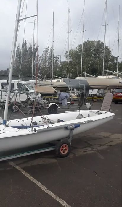 Яхта Швертбот класу 470: 5 000 $ - Яхта Васильків на Olx