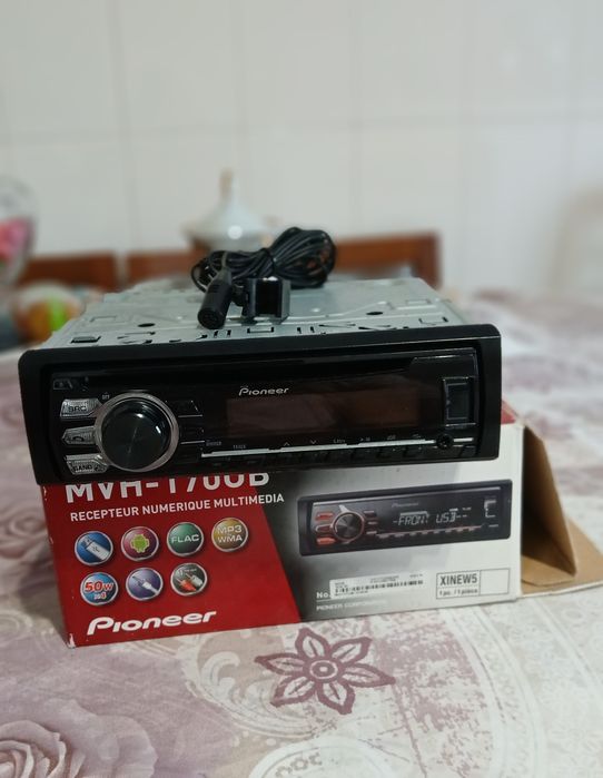 Auto radio com mãos livres Bluetooth