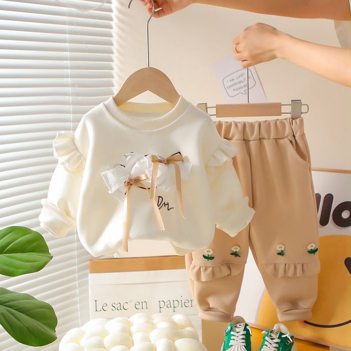 Костюмчик для дівчат