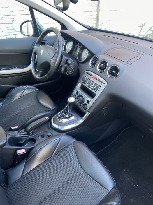 Шрот,розбір пежо 308 хетчбек 1.6thp EP6,автомат