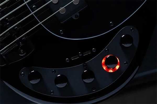 STERLING DARKRAY BK-E2 gitara basowa by MusicMan