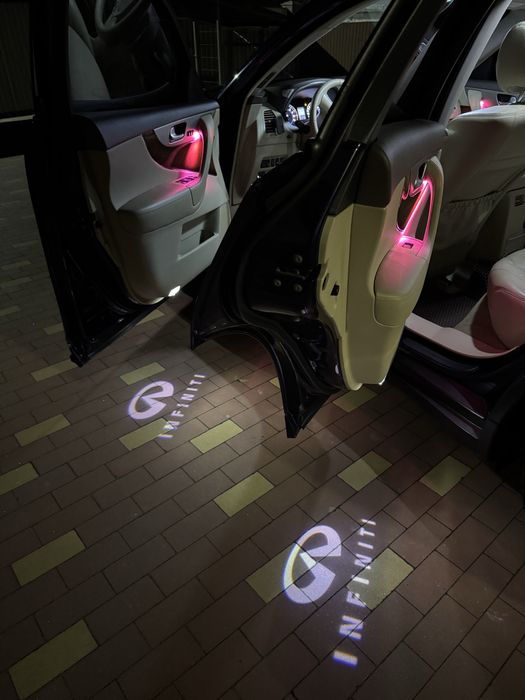 INFINITI FX 37S Максимальна