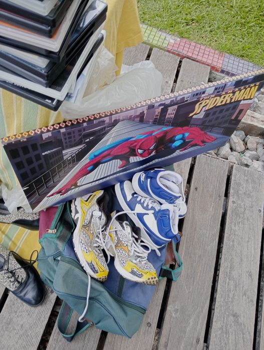 Tudo o que está nas fotos..a bons preços