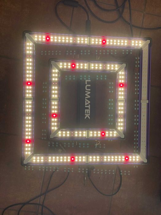 Lumatek ATS 200W Pro Lampa LED do uprawy roślin Growbox OPIS