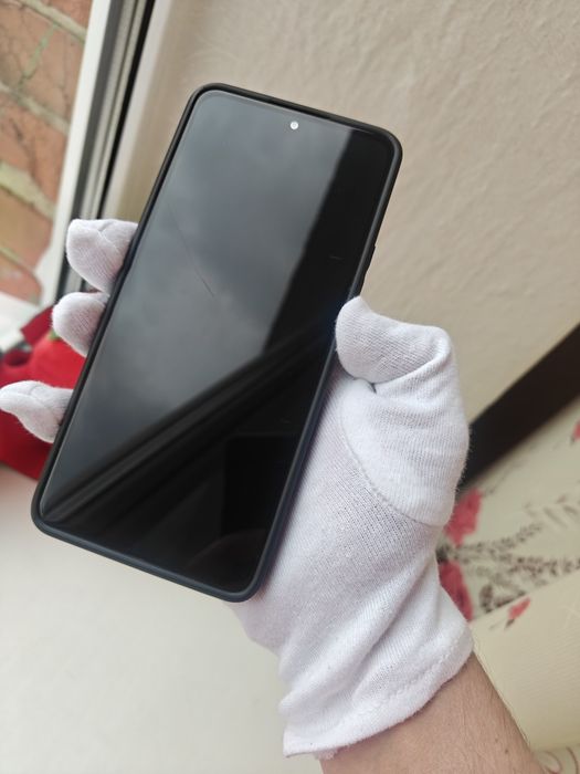 Xiaomi Poco f4 6/128gb