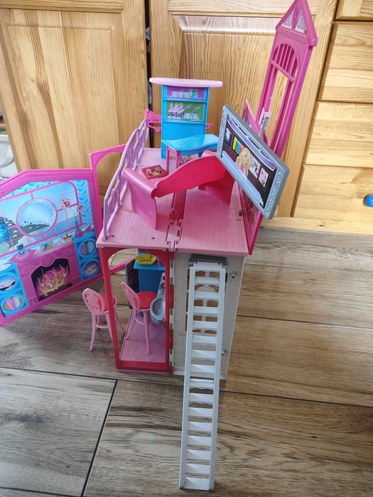 Domek dla lalek barbie wakacyjny walizka zabawka