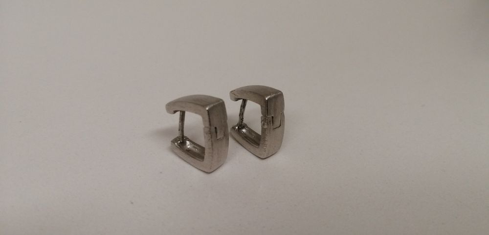 Brincos de ourivesaria