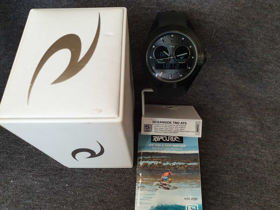 Rip Curl Ocean GMT-ATS Surf Titanium Diver Typ Pilot Citizen Casio