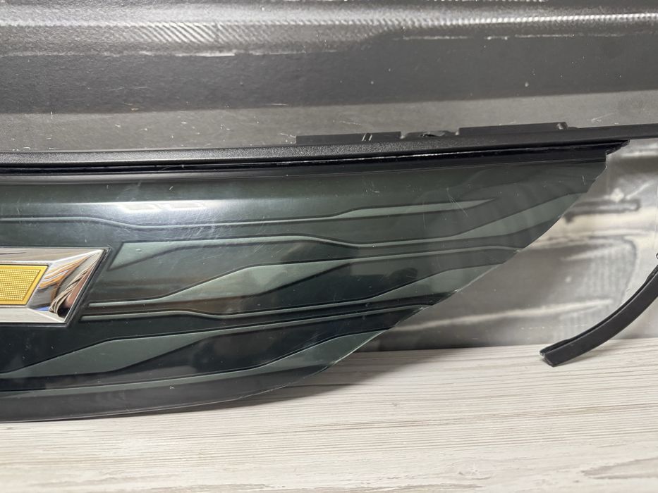 Решітка радіатора значок chevrolet bolt chevrolet разом або окремо