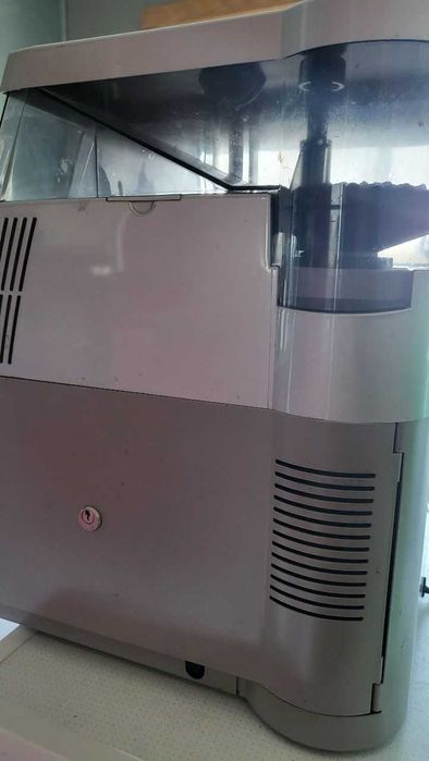 Máquina de Café Saeco Ambra SUP 015VR