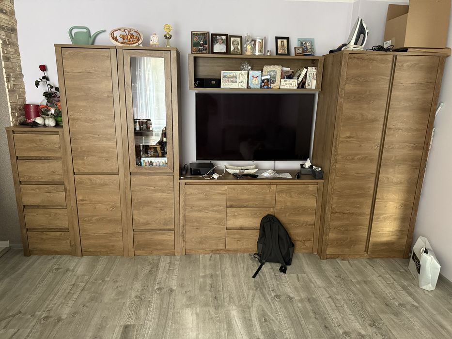 Meble pokojowe w bardzo dobrym stanie