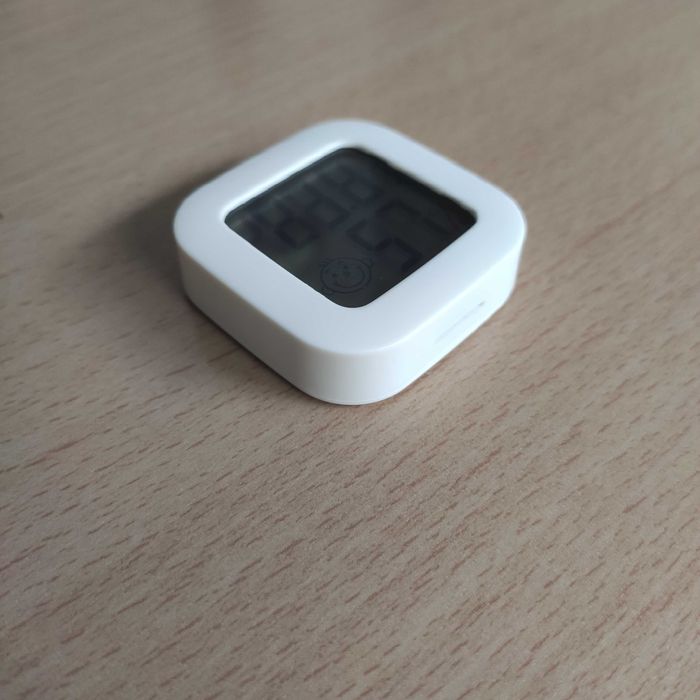 Temperature and Humidity Meter64740752294915122