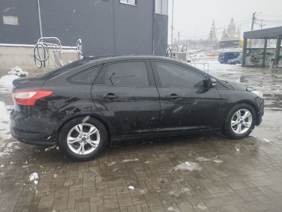 Форд фокус 2.0 бенз автомат 2014