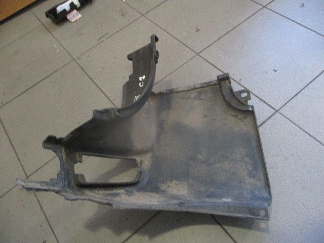 Canto pára-choques trás esquerdo MERCEDES-BENZ Sprinter 3,5-t (906)