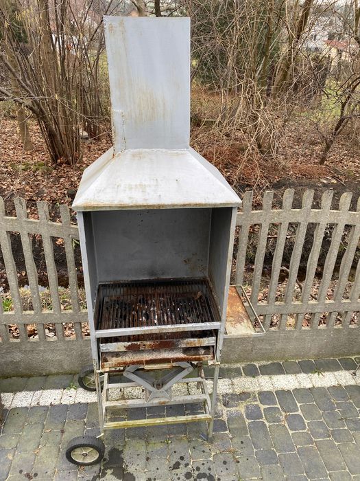 Grill duży domowa wędzarnia