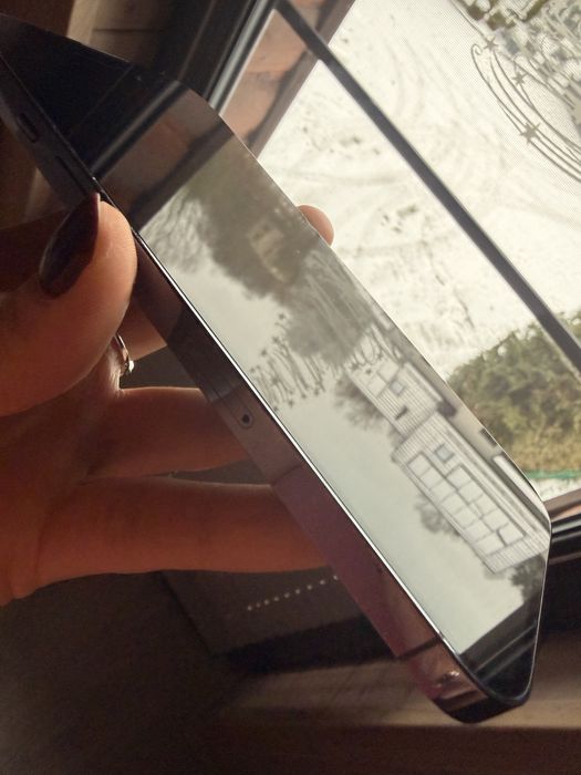 Iphon 14 pro stan bardzo dobry