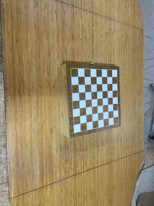 Tabuleiro de xadrez e damas