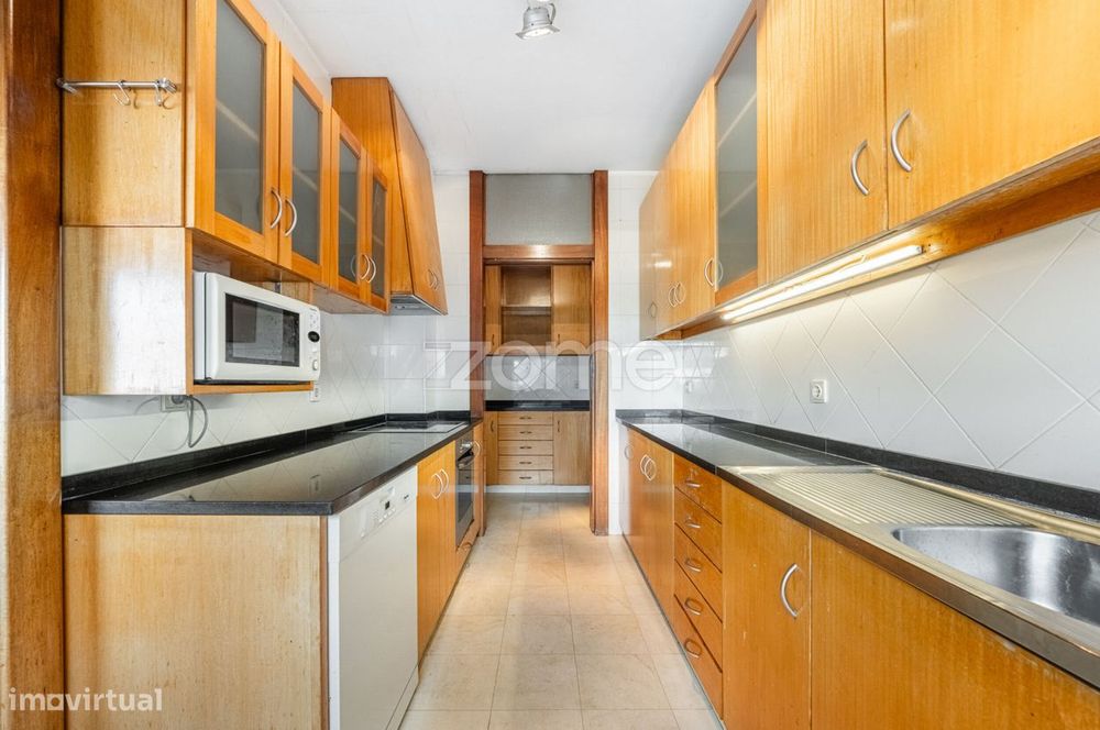 Apartamento T3+1 na Azenha, Sra. da Hora, Matosinhos