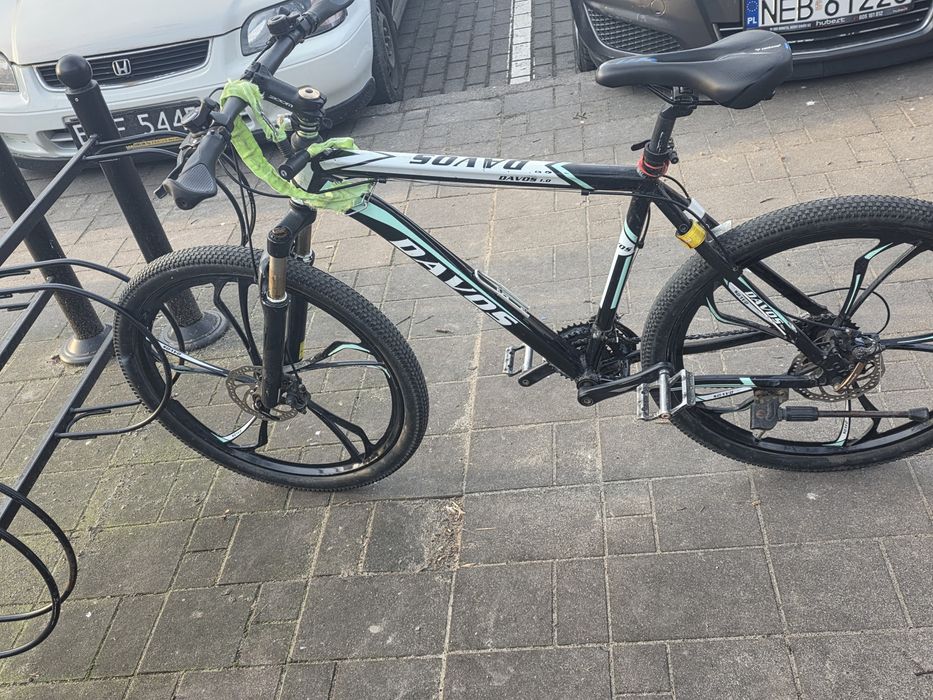 Sprzedam  Rower DAVOS   kola 26