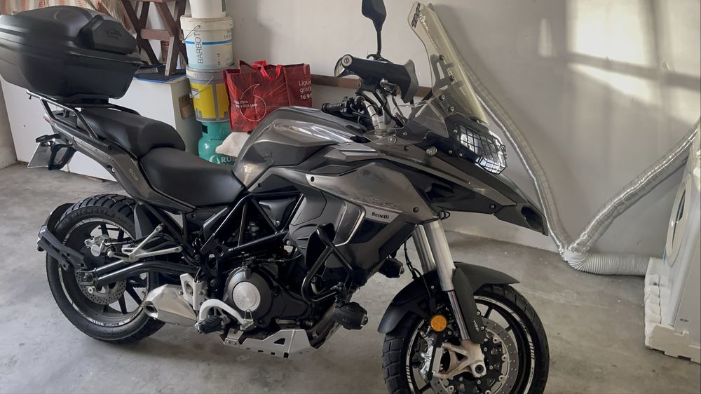 Benelli trk 502 *extras