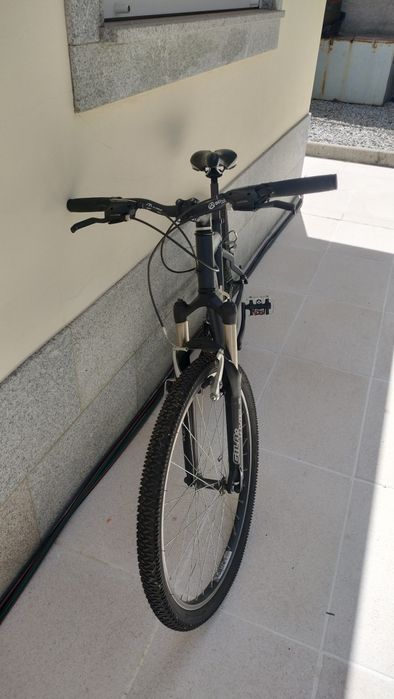 Bicicleta BTT roda 26"
