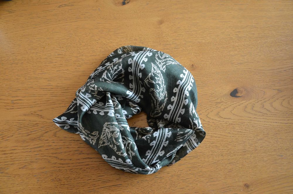 zielony szal/chusta 100% pure silk/jedwab