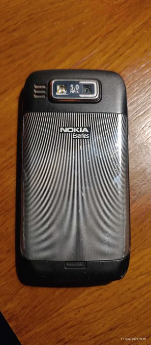 NOKIA E72 оригінал.