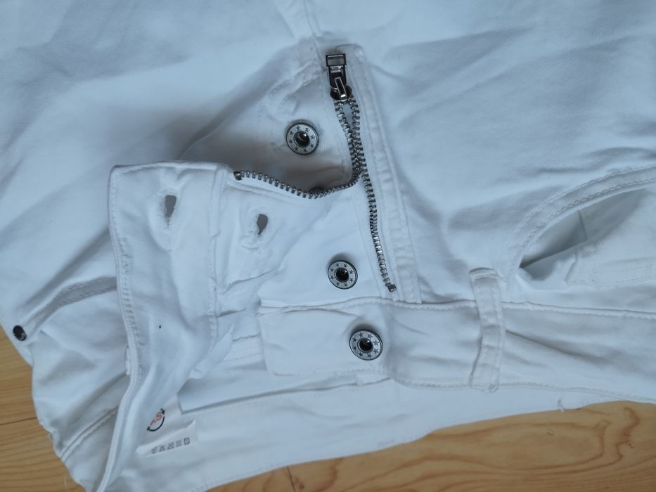 Mięciutkie jeansowe rybaczki z push'apem XS-S