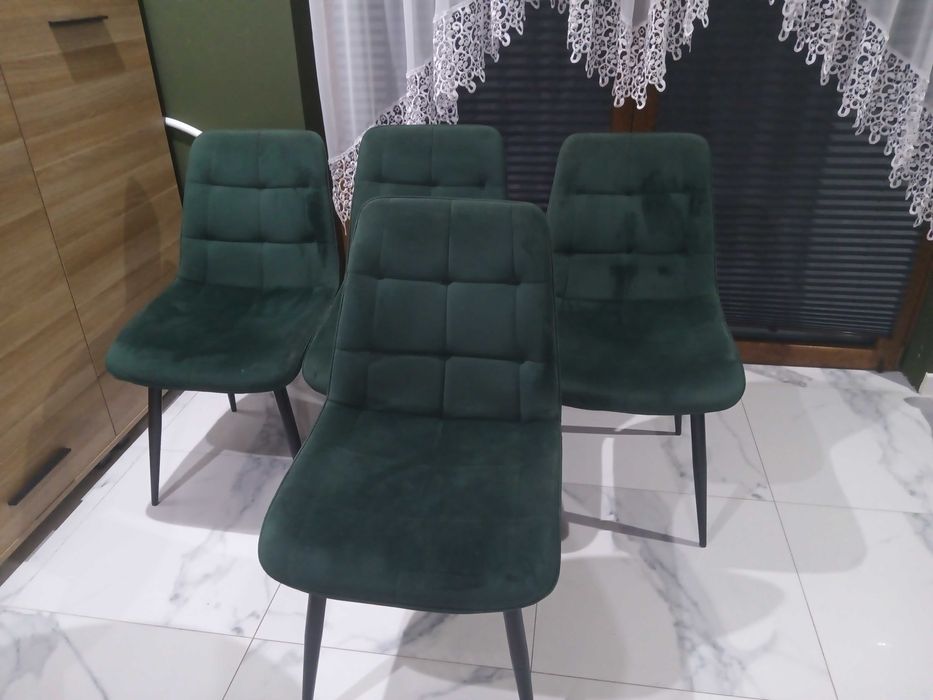 Krzesła tapicerowane