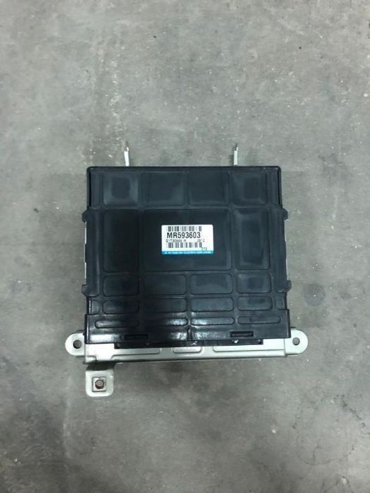 Centralina caixa de velocidades automatica Mitsubishi pagero 3.2 did M