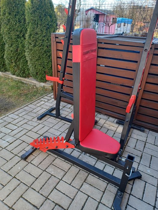 Ławka i Stojaki wielopoziomowe z asekuracją Marbo siłownia