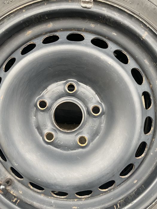 Шини з дисками r15