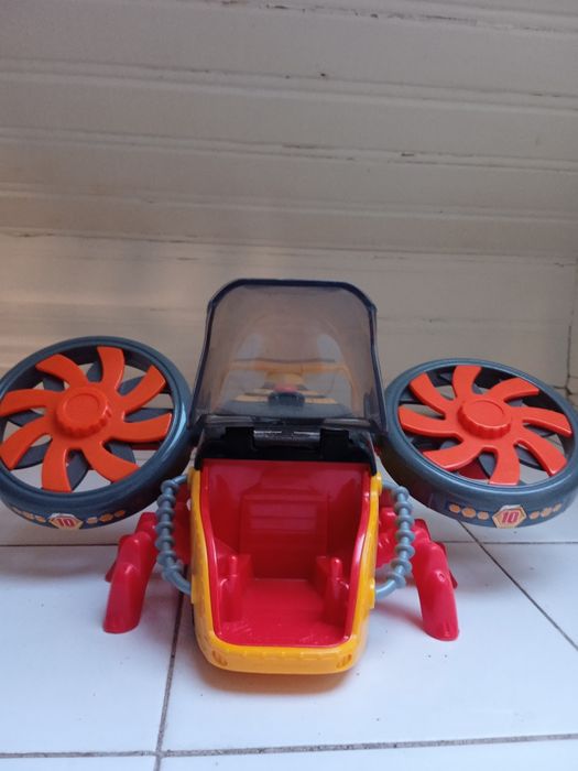 Brinquedo Nave de Ficção