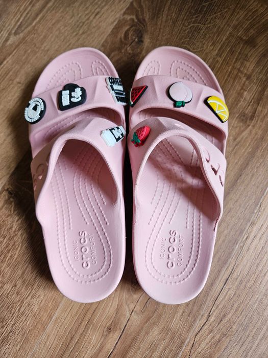 Klapki różowe damskie Crocs Baya Platform Sandal 39-40