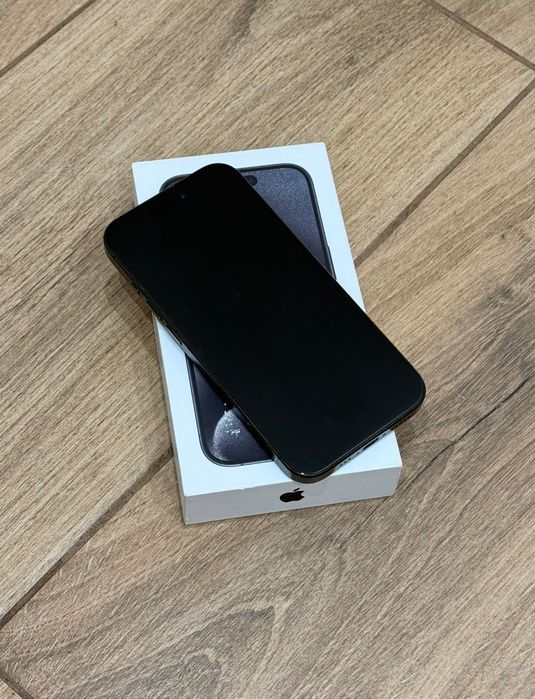 iPhone 15 Pro Czarny