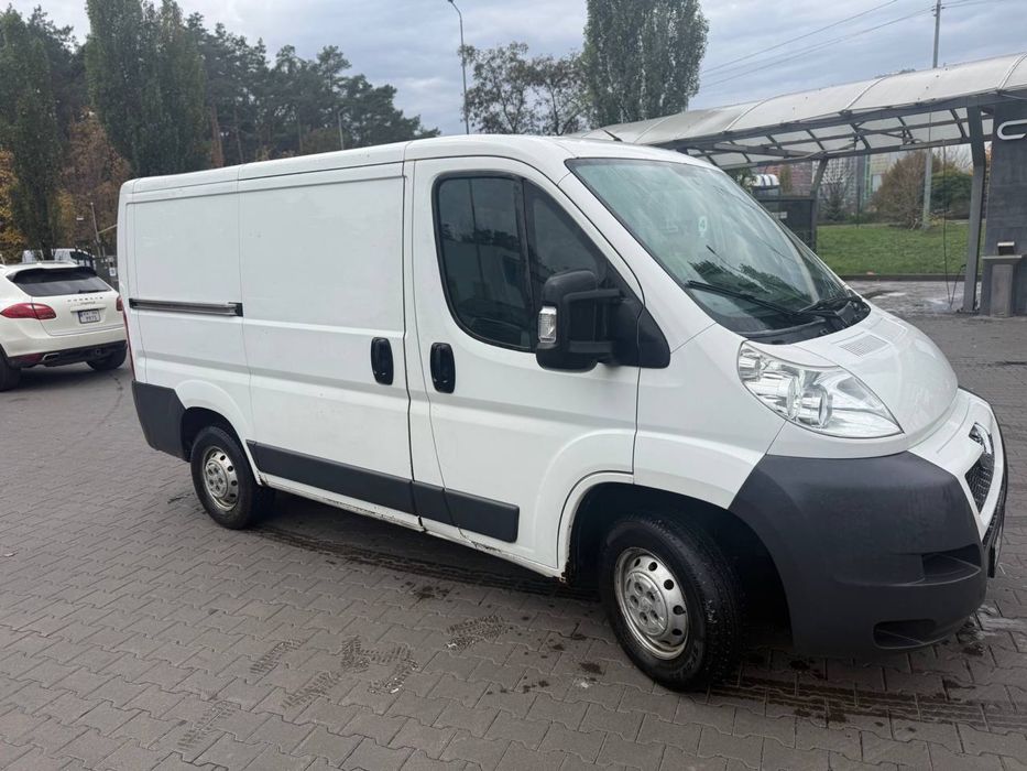 Peugeot Boxer bus