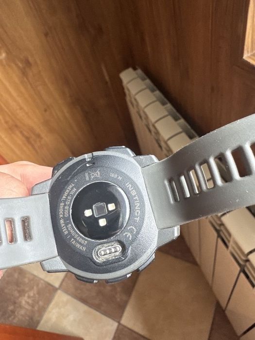Garmin instinct