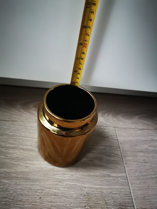 Bloomingville zloty pojemnik ceramiczny