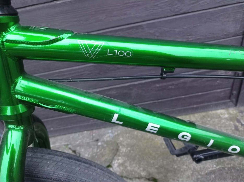 Rower BMX Mongoose L100 Legion