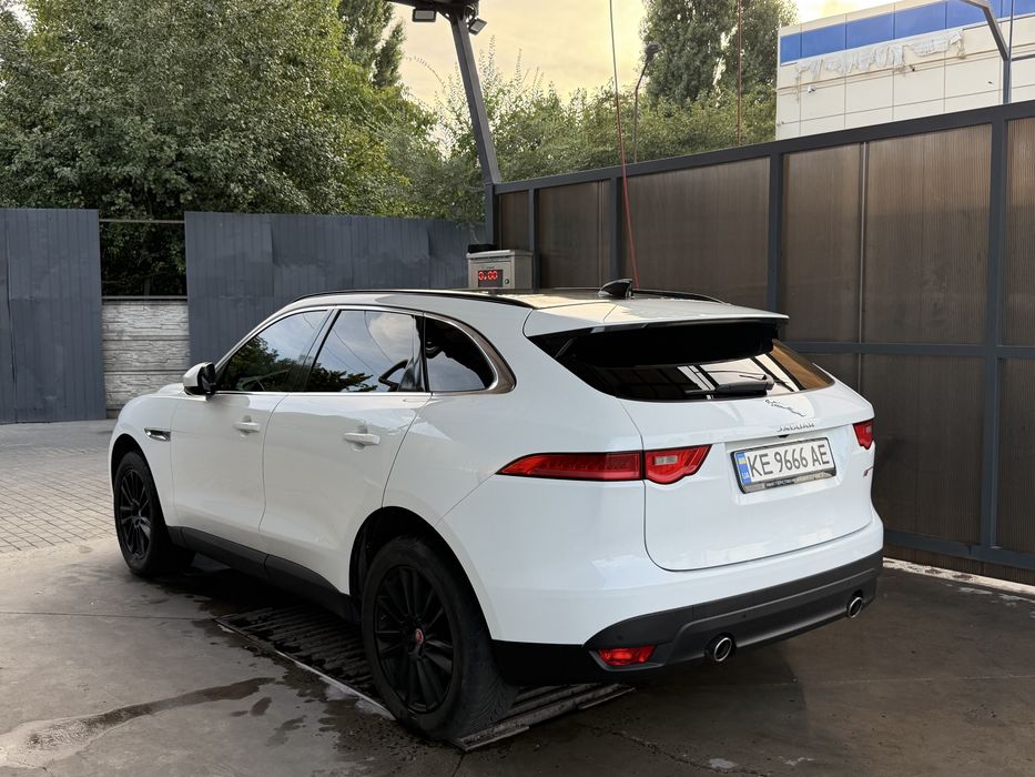 Jaguar F-Pace 2016 VIN SADCK2BV0HA070796 фото оголошення 4 з 13