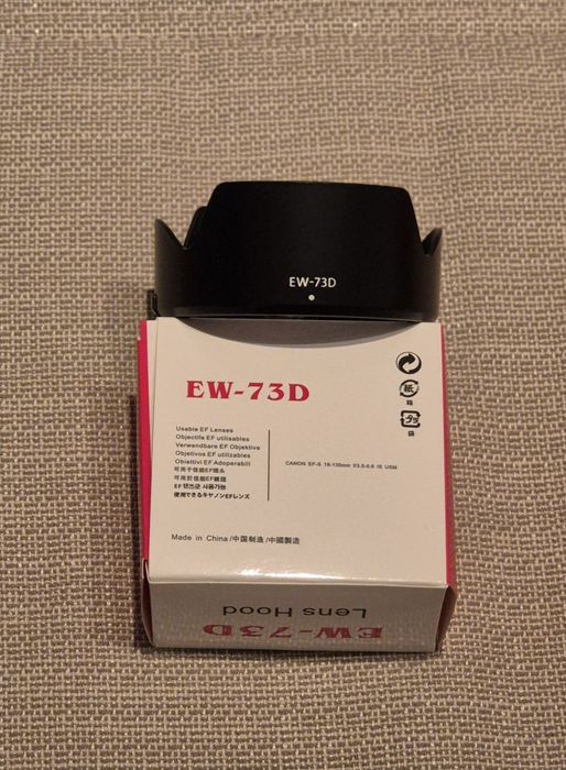 Canon EW-73D Parasol ( p/ Lente EFS 18-135 f/3.5-5.6 OS USM )