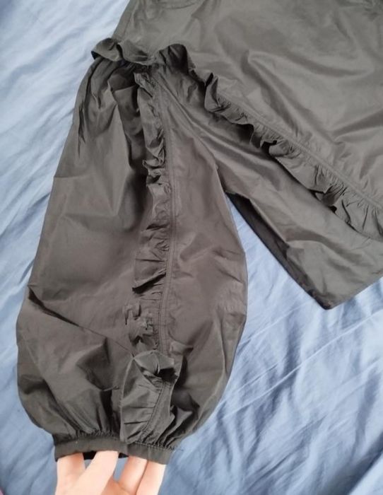 Вишукана блуза з тафти H&M, ідеальний стан, розмір M-L