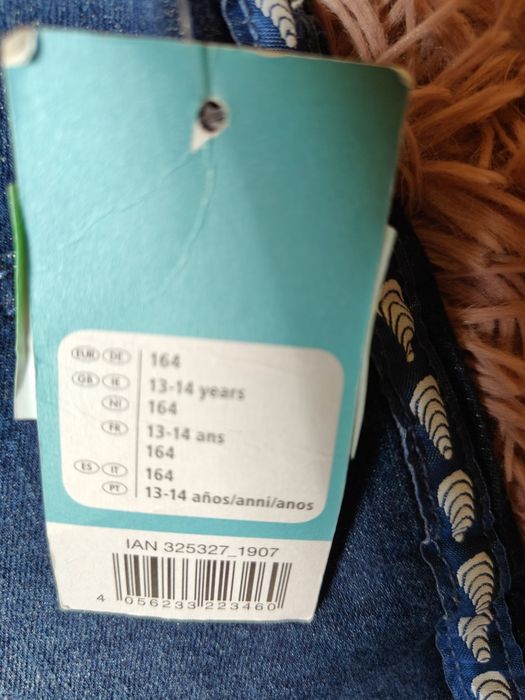 Nowe spodenki r   164